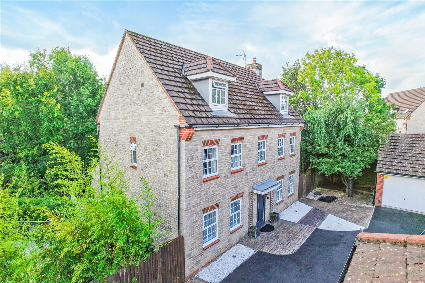 Bryn Dryslwyn, Broadlands, Bridgend County Borough, CF31 5BT